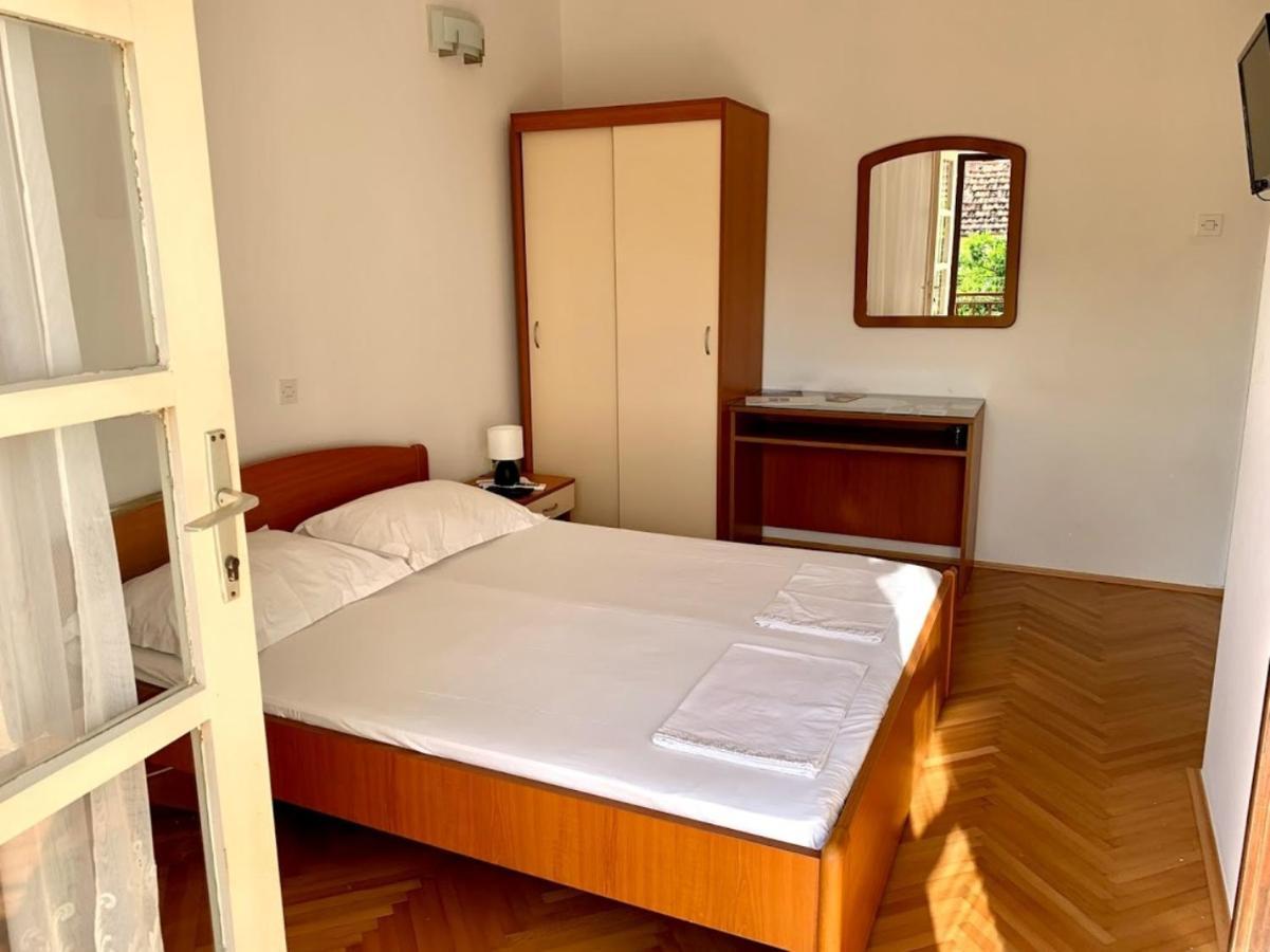 Obradovic Rooms & Apartments Makarska Ngoại thất bức ảnh