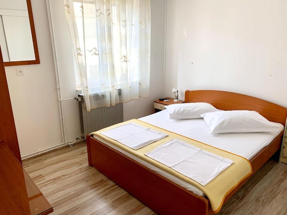 Obradovic Rooms & Apartments Makarska Ngoại thất bức ảnh