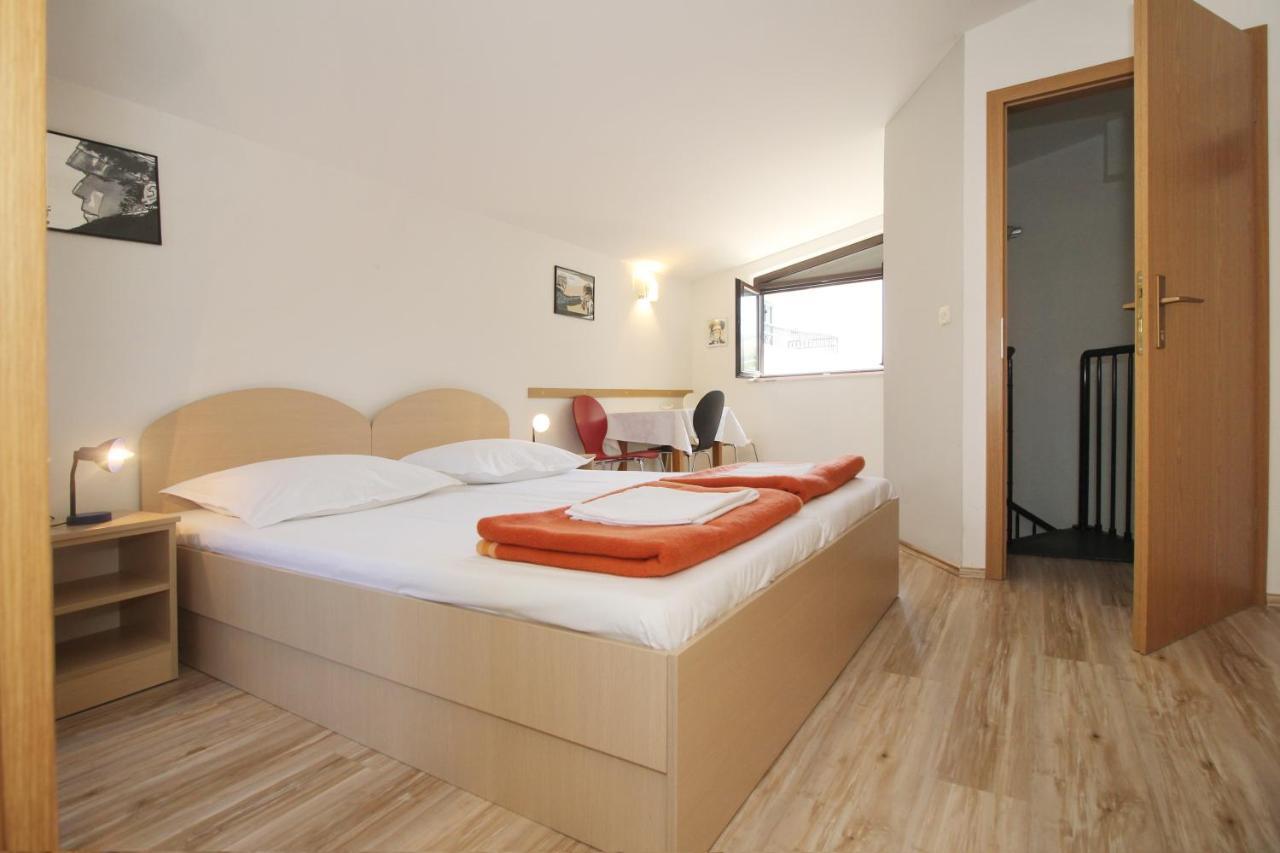 Obradovic Rooms & Apartments Makarska Ngoại thất bức ảnh